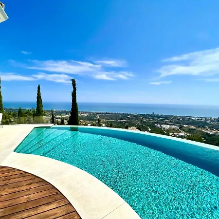 Vila Luxury Sea View In *