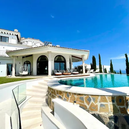 Vila Luxury Sea View In *